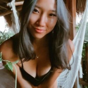 Порнозвезда: Luna Okko