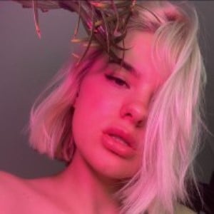 Порнозвезда: MiraDavid